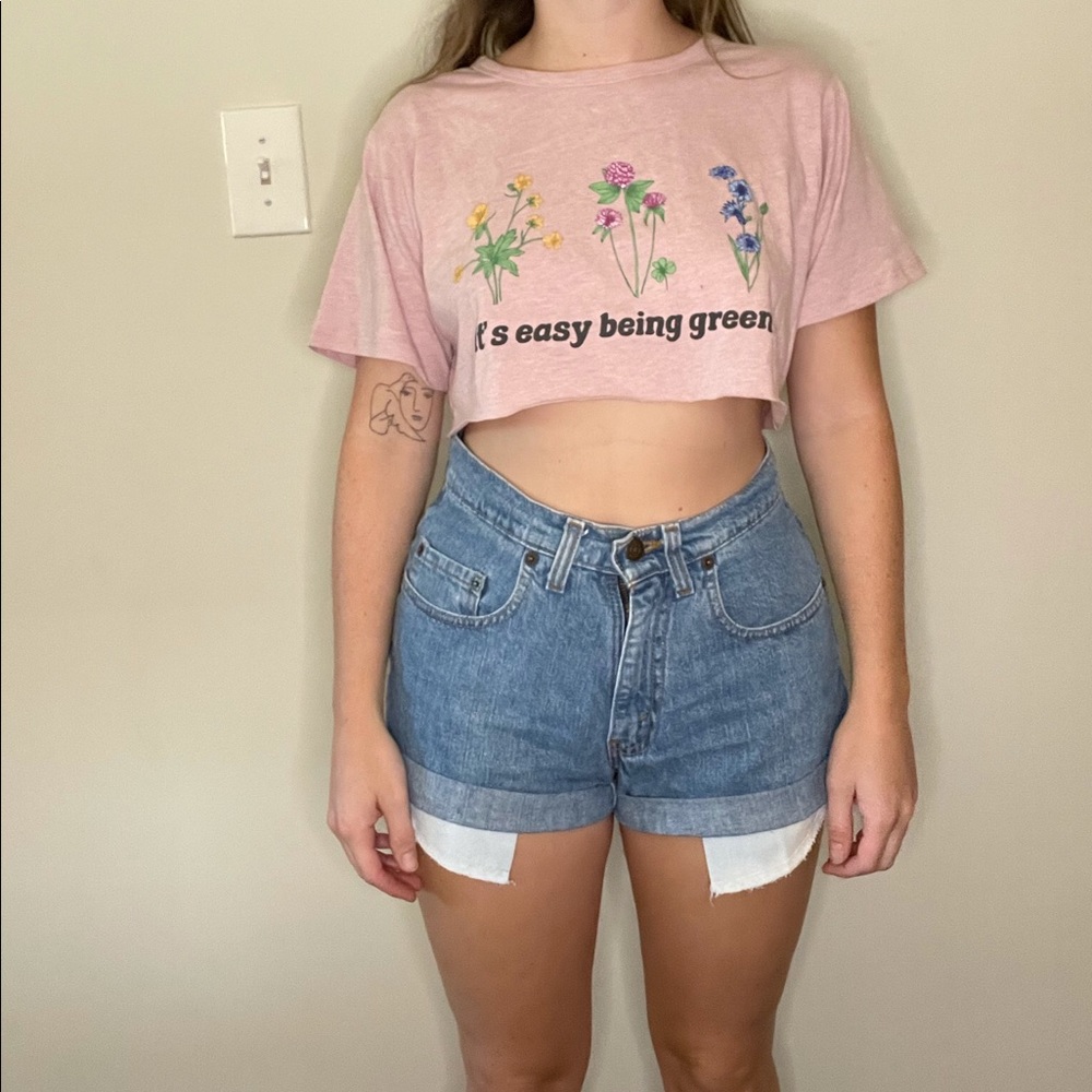 Vintage Levi’s denim shorts